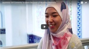 Ini Cerita Risa Mizuno Mualaf Asli Jepang yang Bangga Memakai Hijab