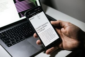 ChatGPT Kini Tersedia Gratis di iOS! Pelajari Cara Mengunduhnya dan Nikmati Pengalaman Berinteraksi dengan Kecerdasan Buatan