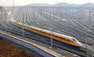 Eksklusif! Kereta Cepat JKT-BDG Mengejar Kecepatan Maksimal dalam Uji Coba Perdana dari Tegalluar ke Halim