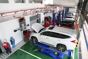 Mengenal Tanda-tanda Power Steering Mobil Bermasalah