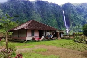 Rumah Abah Jajang di Curug Citambur Buka untuk Umum, Berapa Harga Tiket Masuk?