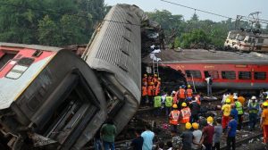 Korban Jiwa Akibat Tabrakan Kereta Api Di India Terus Bertambah
