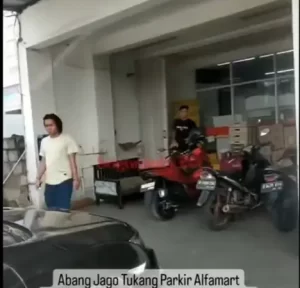 Viral Tukang Parkir di Bogor Membuat Kericuhan Usai Diberikan 400 Perak oleh Seorang Pengunjung
