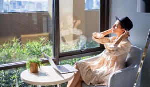 Lagi Ngetren! Mengenal Slow Living, Gaya Hidup yang Menenangkan dan Berkualitas