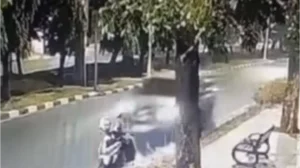 Wanita Muda di Kembangan Ditabrak Fortuner hingga Terpental Sejauh 10 Meter