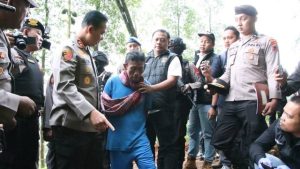 Bunuh 12 Orang Mbah Slamet Dituntut Hukuman Mati