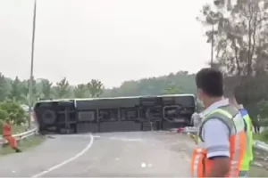 Kecelakaan Bus Handoyo di Tol Cipali, Korban Meninggal Sebanyak 12 Orang