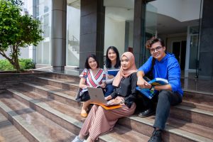 Biaya Kuliah Kelas Karyawan Universitas Dian Nusantara Tahun 2026