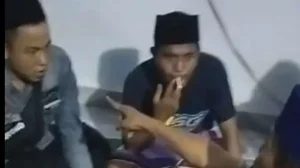 VIRAL Diduga Massa Pergoki Pemilu Curang, Rumah Ketua KPPS Hampir di Bakar