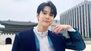 Doyoung NCT Ultah ke 28 Tahun, Donasikan Rp354 Juta Buat Keperluan Wanita