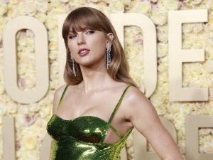 Taylor Swift Hadir di Red Carpet Grammy Awards 2024