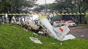 Pesawat Latih Jatuh di BSD Tangerang Selatan, Tiga Korban Meninggal Dunia