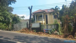 Viral! Bikin Konten Rumah Horor YouTuber Dilaporkan Pemilik Ke Polisi