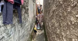 VIRAL Rumah di Gang Sempit Cimahi Dihuni 46 Orang