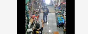 VIRAL Perampok Toko di Cikarang Lari Kocar-Kacir di Lawan Penjaga Toko