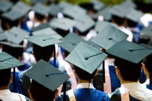 Kelas Karyawan Univ. Sains Indonesia, Kuliah Sambil Kerja, Raih Gelar Impian