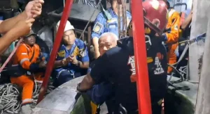 DAMKAR Klaten Berhasil Evakuasi Kakek 75 Tahun Tercebur Sumur