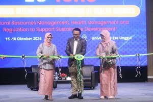 Suksesnya 1st International Conference on Health Sciences di Universitas Esa Unggul