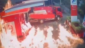 VIRAL Pertashop di Padang Tiba-tiba Terbakar