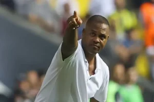 Tok! Patrick Kluivert Resmi Jadi Pelatih Timnas Indonesia