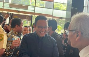 Anies Hadiri Sidang Tom Lembong