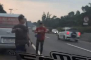 Viral Aksi Sopir Ekspedisi Todongkan Pistol ke Pengendara Lain di Tol Cipularang