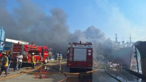 4 Kapal Nelayan Terbakar di Muara Baru
