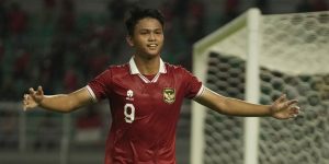 Riko Simanjuntak Resmi Gabung PSS Sleman, Hokky Caraka Dilepas