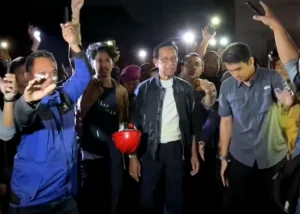 Sultan HB X Temui Pendemo di Mapolda DIY Diiringi Gending ‘Raja Manggala’