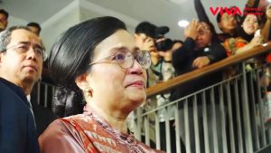 Tangis Sri Mulyani Pecah Saat Tinggalkan Kantor Kementerian Keuangan