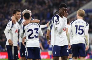 Skor Everton vs Tottenham Tadi Malam