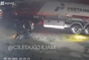 Viral Pemotor Tewas Terlindas Truk BBM di Ciledug Terekam CCTV
