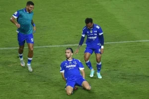 Persib Kalahkan Dewa United 1-0 di GBLA