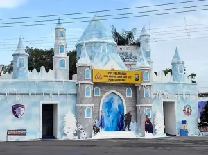 Viral Pos Polisi di Jombang Bertema Disneyland