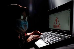 Singapura Berlakukan Hukuman Cambuk Bagi Pelaku Penipuan Online