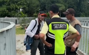 Viral WNA Diduga Lakukan Eksibisionis di Blok M