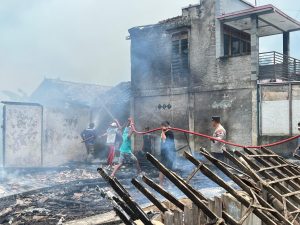 Motif Anak Bakar Rumah Ayahnya di Pati