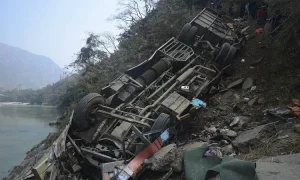 Bus Turis Terjun ke Sungai, 25 Terluka dan 19 Tewas