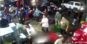 Viral Sekelompok OTK Serang Pegawai Ritel di Pasar Minggu