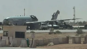 Iran Hancurkan Pesawat AWACS AS di Pangkalan Udara Arab Saudi