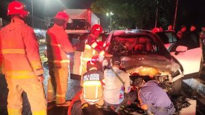 Mobil Terbakar di Jalan Raya Bogor Diduga Kebocoran Bensin