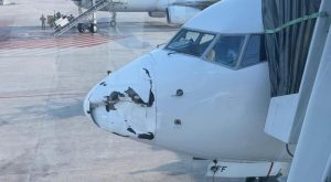 Kerusakan Moncong Pesawat Garuda GA-176 Diduga Terkena Objek Tak Dikenal