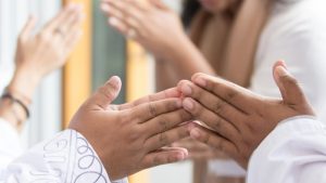 10 Ucapan Idul Fitri Pakai Bahasa Inggris