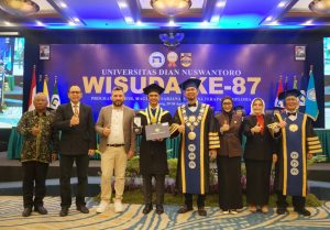 Pratama Arhan Wisuda Sarjana dengan Ijazah Blockchain Pertama di Indonesia