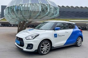 Suzuki Swift Pamer Mesin Hidrogen di Vienna, Emisi Cuma Air Tapi Tenaga Buas