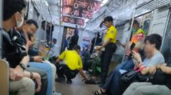 Viral Penumpang Diduga BAB di Dalam KRL Bogor–Jakarta, KAI Commuter Periksa CCTV